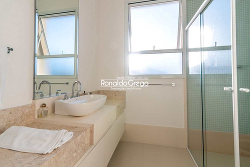 Imagem 10 de 30 de Casa Á Venda, Com 5 Dorms, Acapulco, Guarujá - R$ 6.5 Mi - V5977
