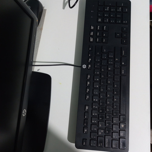 Computadora De Escritorio Hp (Usado)