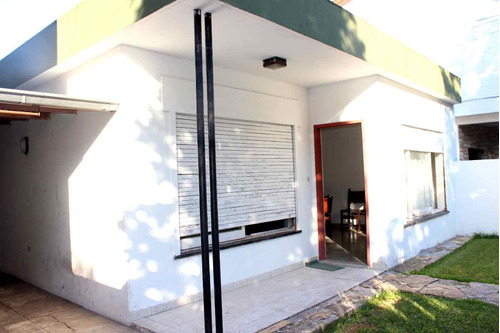 Casa  Y Departamenento Venta, Martínez Oportunidad