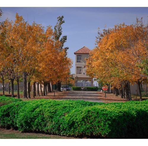 Terrenos En Venta En Barrio Cerrado Golf Country La Carolina
