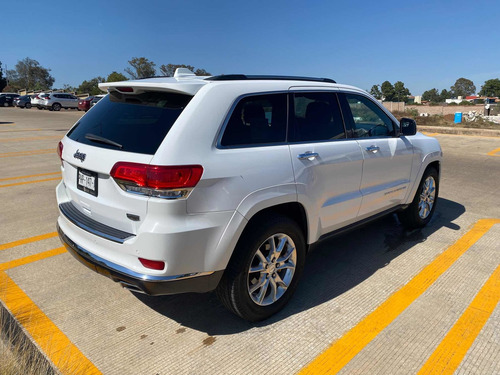 Imagen 9 de 15 de Jeep Grand Cherokee 2015 5.7 Summit 4x4 Mt