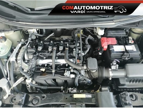 Nissan Versa Advance Id 40039 Modelo 2021