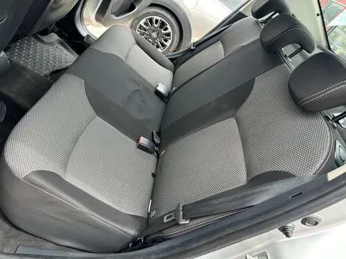 Renault Logan INTENS 1.6 AT