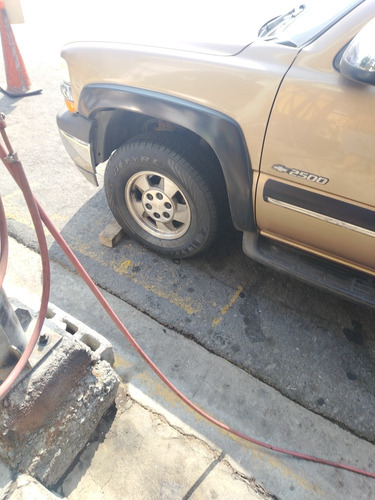 Chevrolet Suburban N Tela Aac At