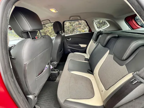 Renault Captur 2.0 Intens Automática