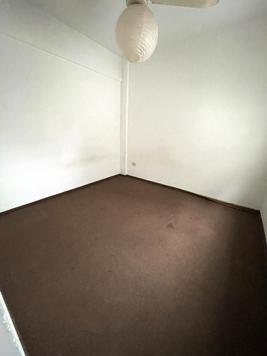Imagen 3 de 7 de Departamento En Venta En Ramos Mejía