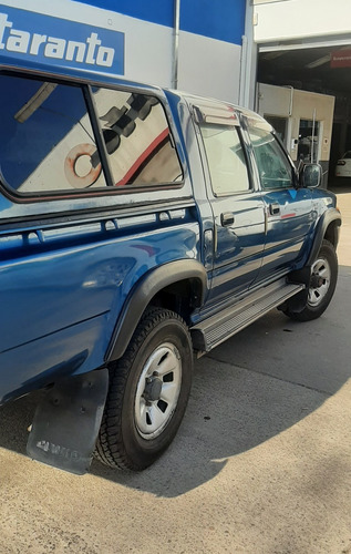 Imagen 20 de 25 de Toyota Hilux 1999 2.8 D/cab 4x4 D Dlx