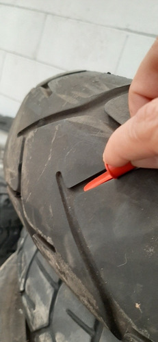 Pneu 150/70 R17 Metzeler Traseiro