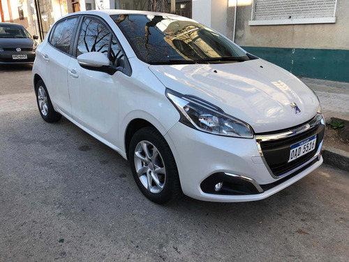 Peugeot 208 208 Allure 1.5