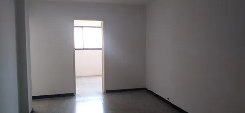 Oficina Con Excelente Ubicación En El Centro Cod. 55763
