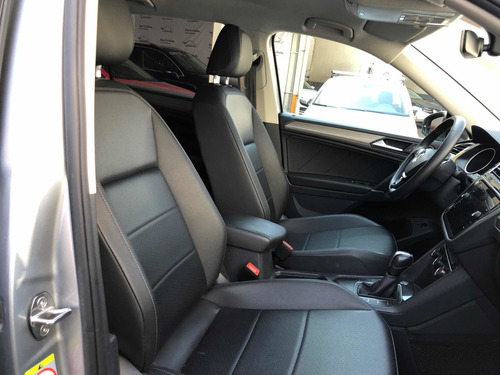 Imagen 13 de 15 de Volkswagen Tiguan 1.4 Comfortline Plus At 2020