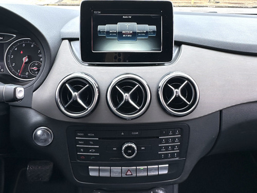Mercedes-Benz B 200 1.6 TURBO 16V FLEX 4P AUTOMATIZADO