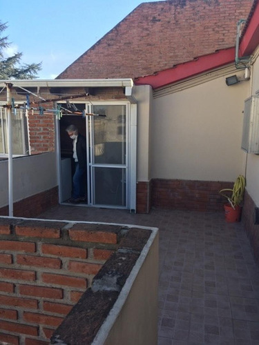 Imagen 6 de 8 de Excelente Propiedad Tipo Chalet