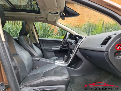 Volvo Xc-60 2.000cc A/t Sun Roof 2012