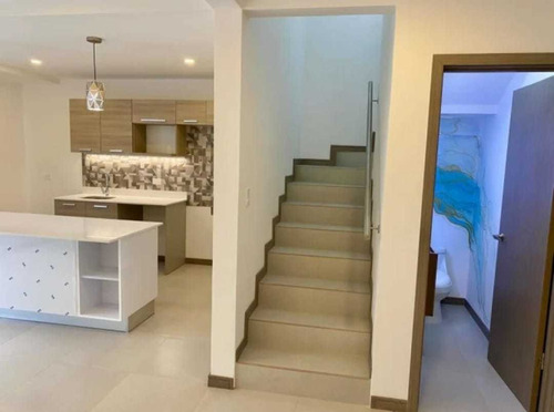 Imagen 5 de 16 de Moderna Residencia En Escazú