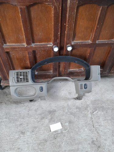 Bisel De Intrumentos Mercury Mountaineer 2002-2005 (Usado)
