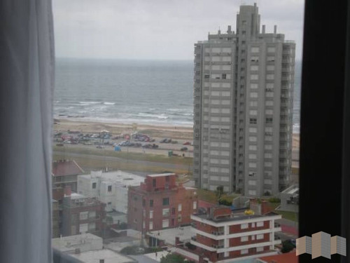 Imagen 16 de 30 de Imperdible