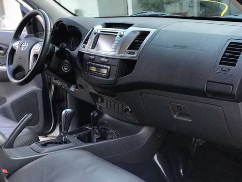 Imagem 13 de 14 de Toyota Hilux Cd 4x4 Srv 3.0 2015