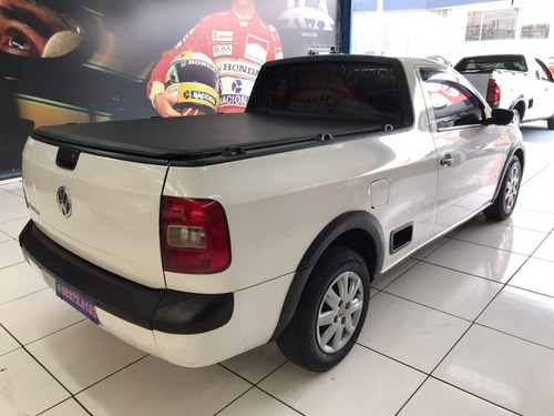 Imagem 5 de 13 de Saveiro Cs 1.6 2013 T.flex Basica