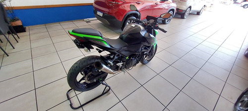 / Señada / Kawasaki Z400 { Excelente Estado Con Accesorios }
