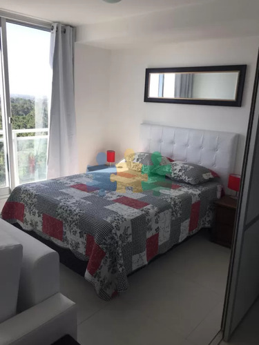 Monoambiente Venta En Torre Con Servicios Piso Alto Sobre Avenida Roosevelt Punta Del Este - Ref : Eqp5992