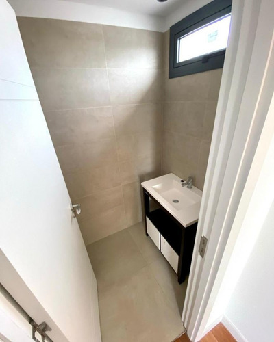 Imagen 8 de 18 de Departamento De 4 Ambientes - Vilanova Haedo