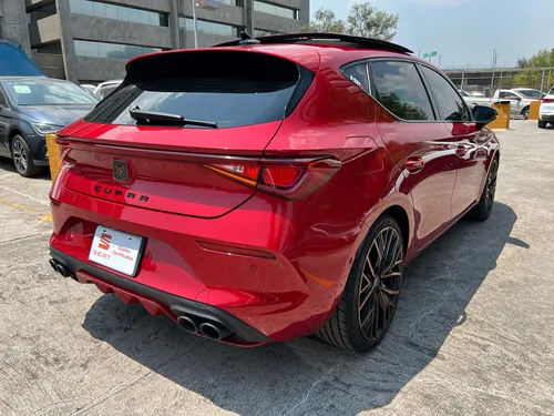 Cupra Leon 300Hp