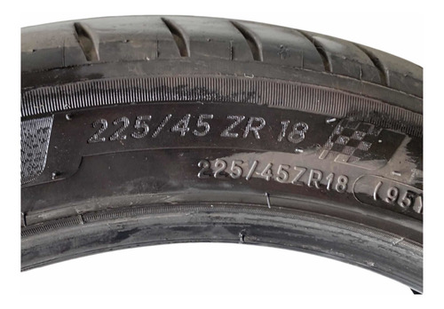 Par De Pneu Michelin Pilot Sport 4 225/45r18 (Usado)