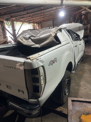 Ford Ranger Xlt 3.2 Aut. 4x4 2015 *para Retirada Peças*