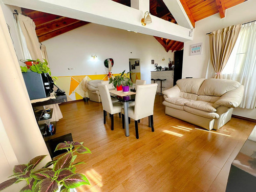 Casa En Venta Ubicado En Solares Del Este, Bariloche, Patagonia