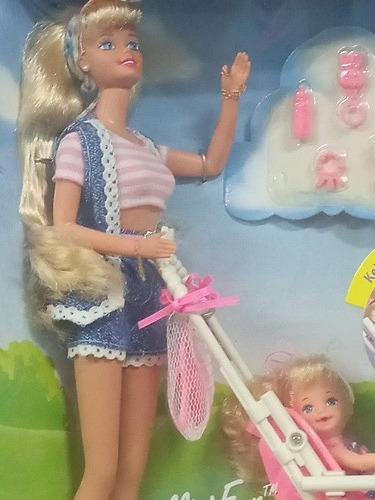 Imagem 3 de 7 de Barbie Kelly Strollin Fun Antiga 1995 80 90 Set Irmã