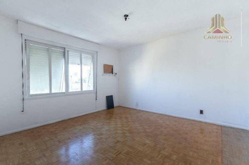 Imagem 21 de 30 de Vendo Apartamento De Três Dormitórios, Próximo A Avenida Assis Brasil - Ap3741