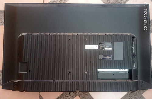 Tv Hitachi M43r4 Ojo Solo Por Partes Se Cotiza La Pieza (Usado)