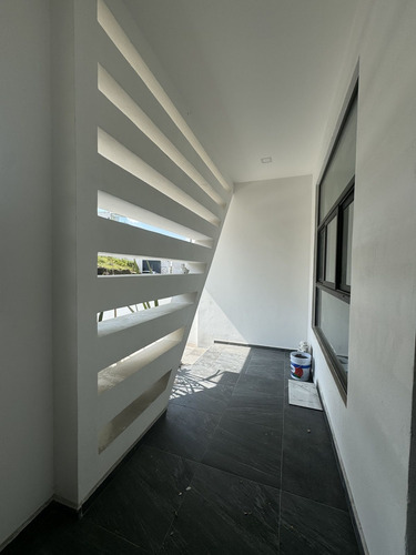 Residencia Nueva Muy Espaciosa Venta En Las Vilas, Cod. Zv1380