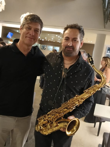Show De Saxo Premium Recepciones Saxofonista Para Eventos