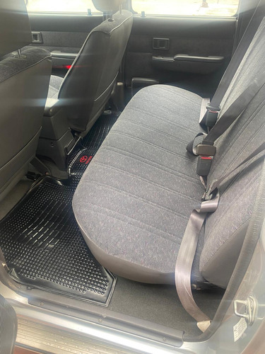 Toyota Hilux 3.0 D/cab 4x2 D Srv Expoeste