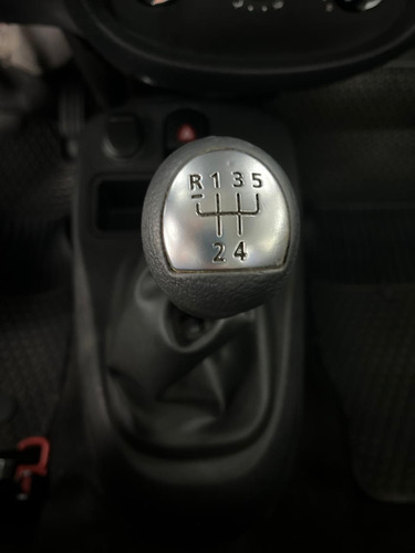 Renault Clio 1.0 EXPRESSION 16V FLEX 4P MANUAL