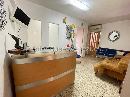 Se Alquila Ofic Altamira