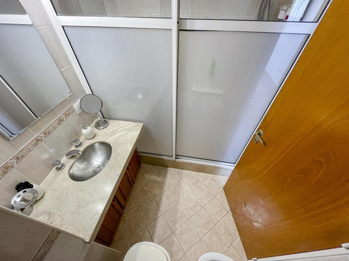 Imagen 16 de 20 de Piso Exclusivo 3 Dormitorios Al Frente - Zeballos 848