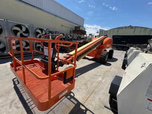 Plataforma Telescopica JLG 600s 15mts