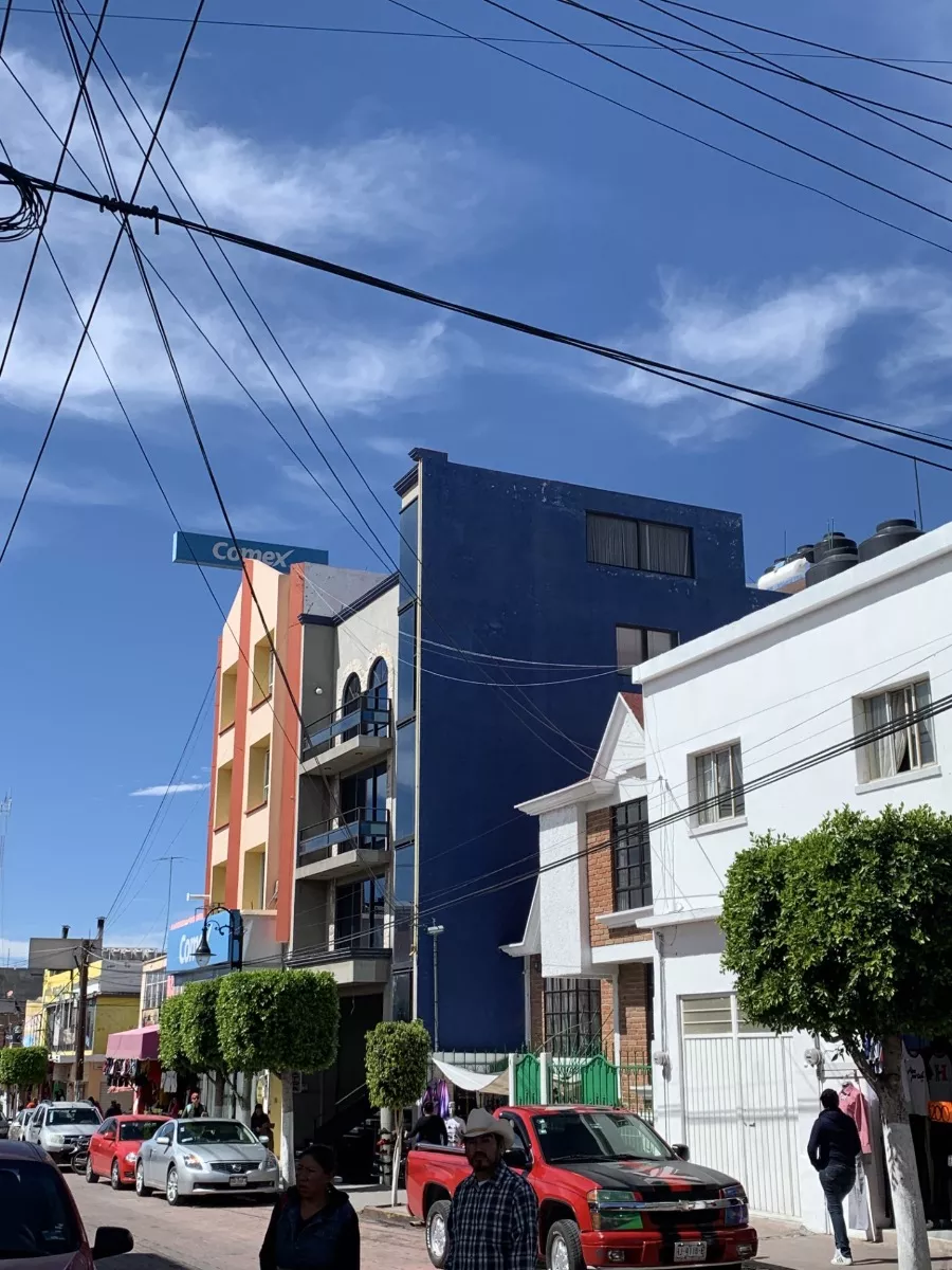 Oficinas O Consultorios Con Baño Y Sala De Espera.