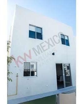 Imagen 12 de 25 de Casa En Venta Tijuana, Santa Fe. Residencial Privado Con Guardias Y Acceso Controlado, Alberca, Gimnasio, Casa Club