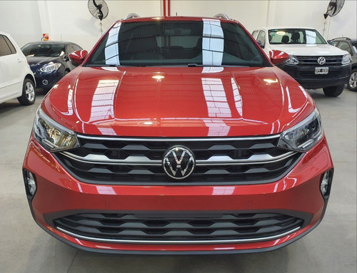 Imagen 2 de 25 de Volkswagen Nivus Highline At 200 Tsi My22 Dcolores