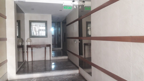 Imagen 2 de 18 de Venta 3 Ambientes Dependencia Caballito Cochera