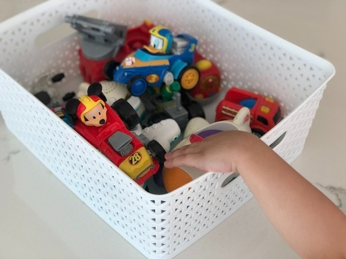 Caja Organizadora Plástica C/ Tapa Apilable Canasto Beige L