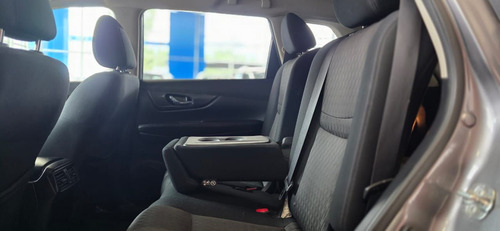 Nissan X-Trail 2.5 Sense 2 Row Cvt