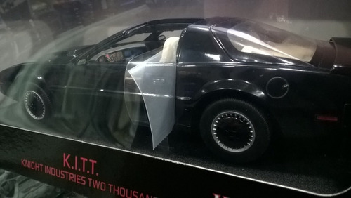 Kitt El Auto Fantástico A Escala 1/18 Marca  Hotwheels