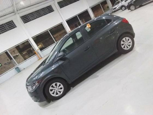 Chevrolet Onix 1.0 Mpfi Joy 8v Flex 4p Manual