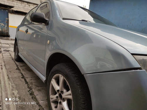 Imagen 3 de 11 de Skoda Fabia Hatchback 2004