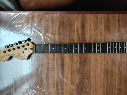 Mango Mastil Stratocaster (Usado)